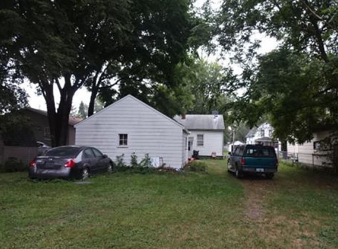 2nd image of 211 Butler Ave