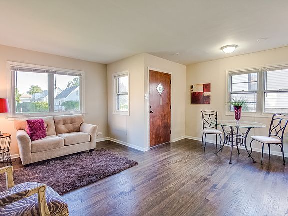 2nd image of 204 Belle Dr