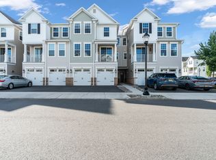 731 Station Rd #731, Dunellen, NJ 08812