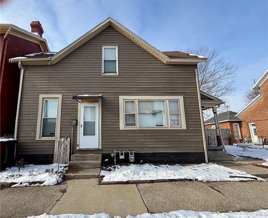 1st image of 408 S Wayne St