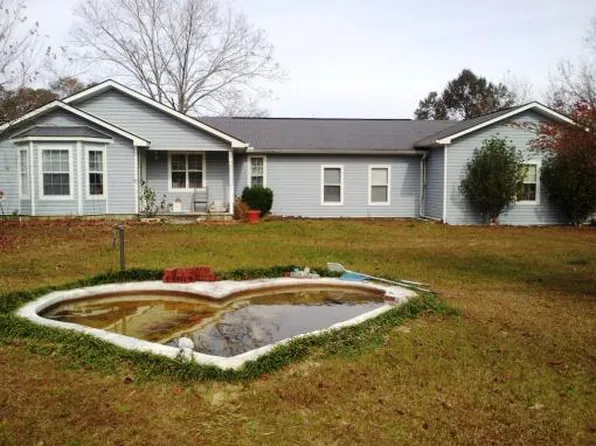 14797 E County Road 4, Hartford, AL 36344