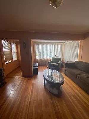 5th image of 117-44 168th St