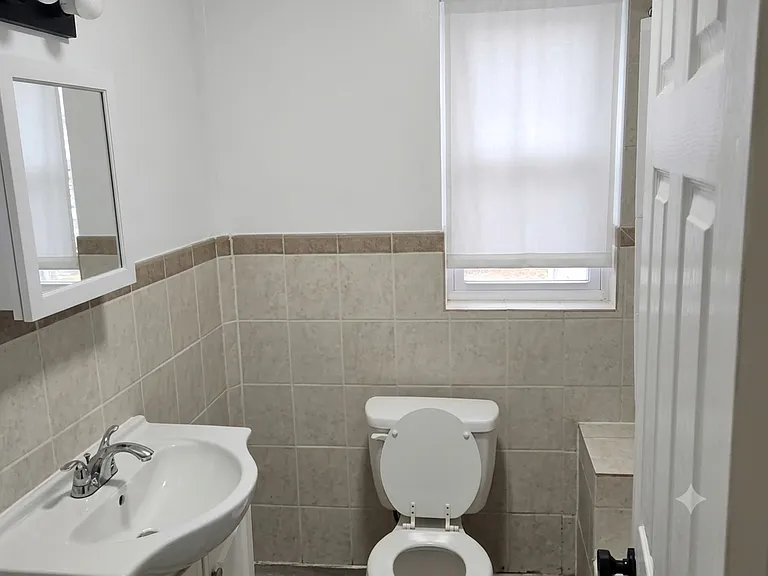 3857 Wyalusing Ave #A — Photo 4