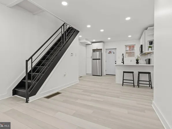 3422 Crystal St, Philadelphia, PA 19134