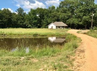 43 Chan Chan Dr, Sumrall, MS 39482