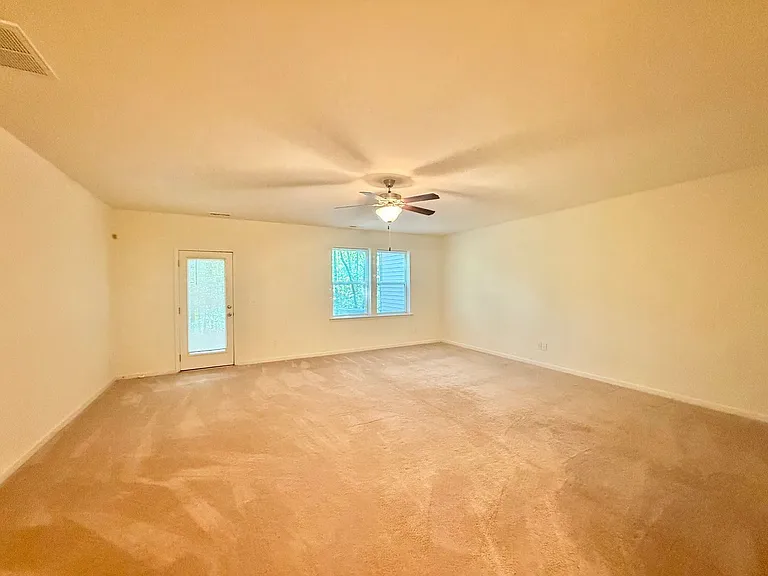117 Hill Shore Ln — Photo 19