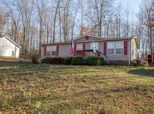 1018 Phillip Dr, Portland, TN 37148