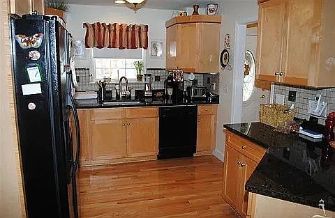 5th image of this home