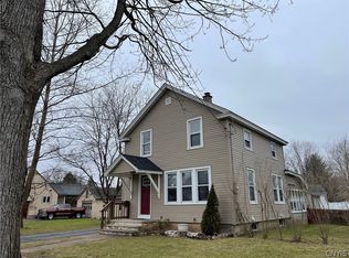 406 Earl Ave, Oneida, NY 13421