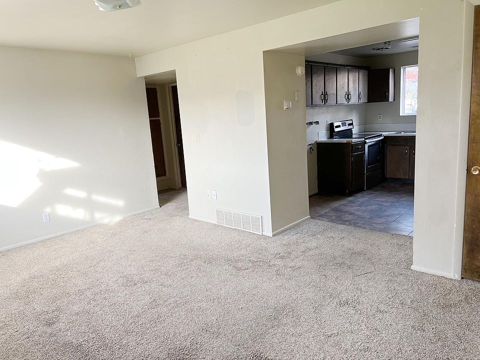 1st image of 1073 S Virginia Cir #1075