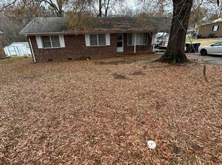 715 Ward St, Graham, NC 27253