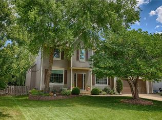 14631 S Acuff Ln, Olathe, KS 66062