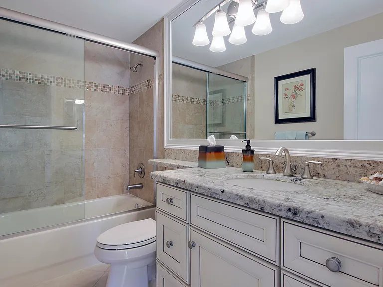 820 Club Dr — Photo 10