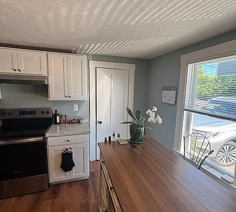 4th image of 47 Adams St #1