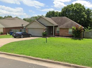 9700 E Pointe Dr, Fort Smith, AR 72903