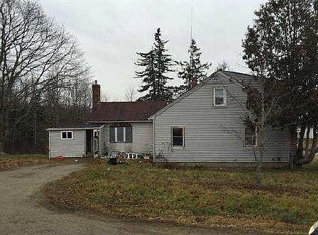 2nd image of 466 Bayside Rd