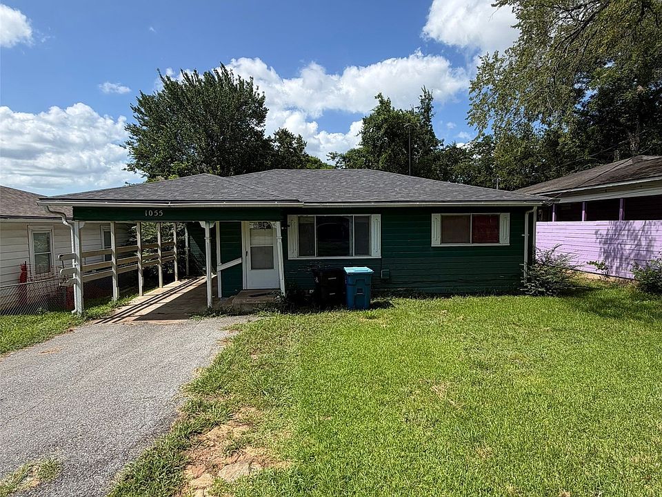1st image of 1055 Star St