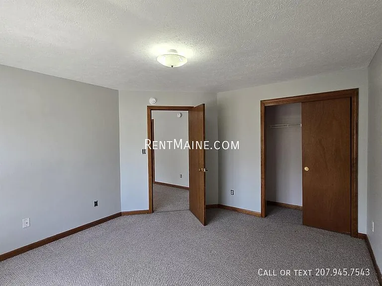 7 Hartley St #4 — Photo 12