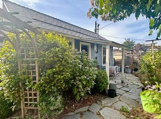 2529 1st Ave W #1/2, Seattle, WA 98119