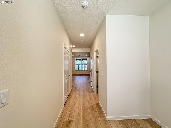 3rd image of 5214 NE 116th St