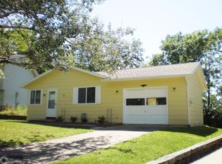 9 Crestview Dr, Keokuk, IA 52632