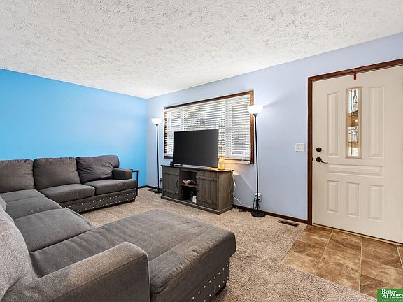 3rd image of 7532 S 76th St