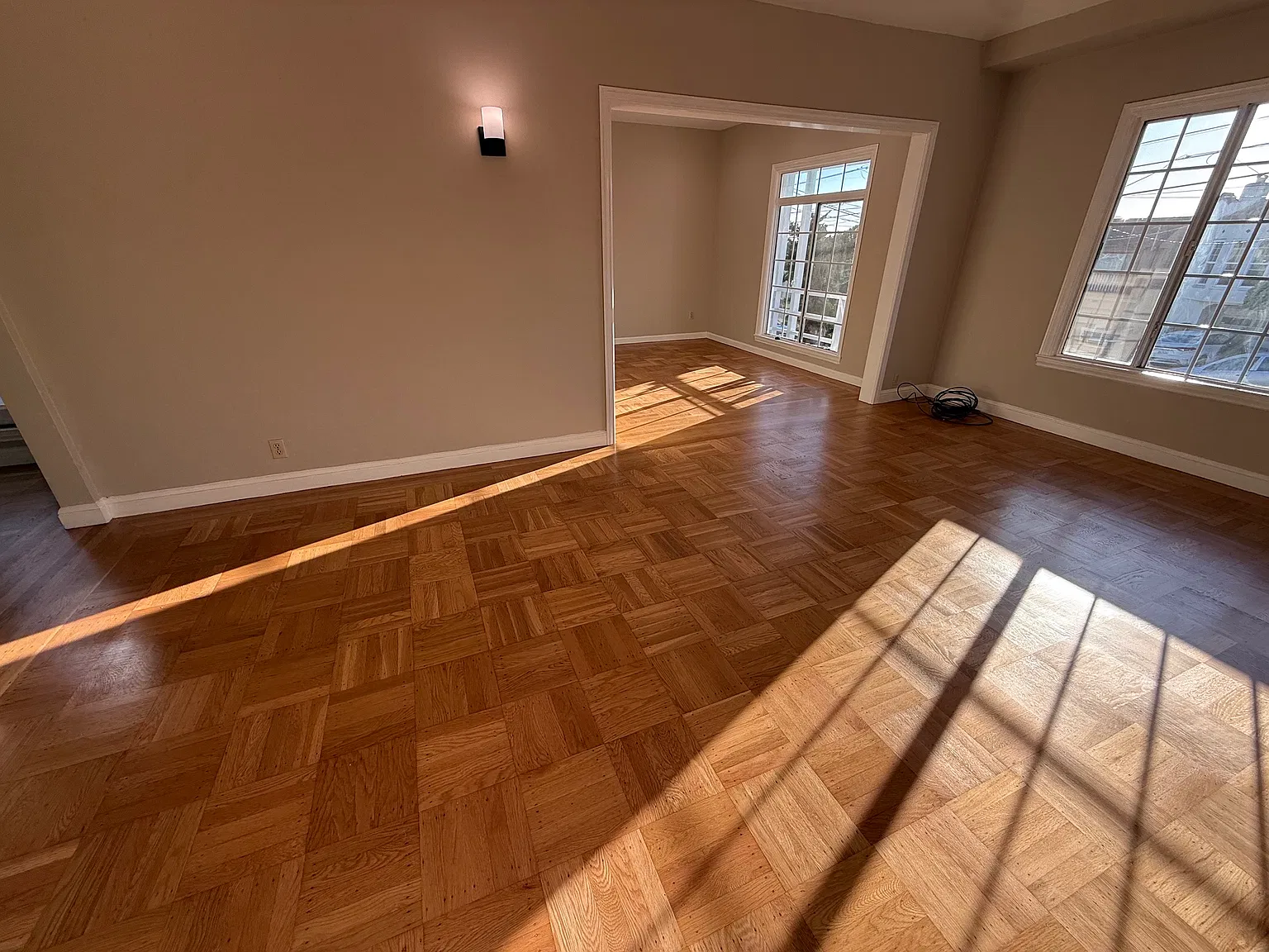 4 bed, 1407 sqft, $7,800 — Photo 2