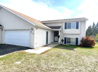 618 8th St W, Park Rapids, MN 56470