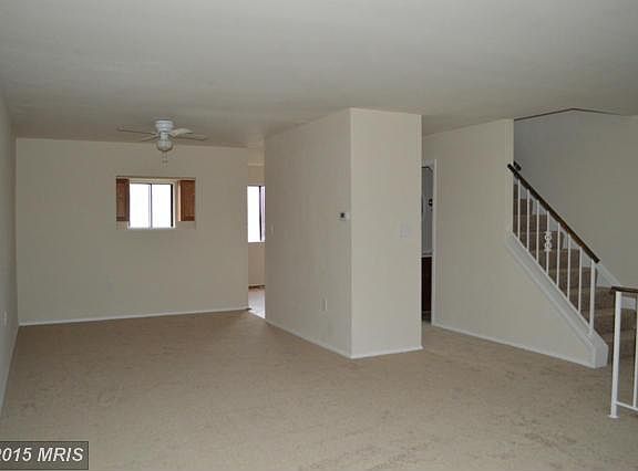 2nd image of 5 Chinook Ct