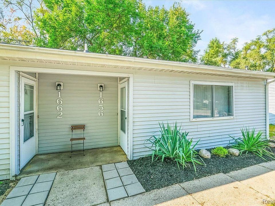 1st image of 1656 Parkwood Ave