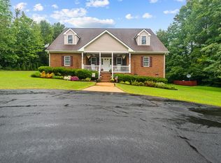 739 Glebe Landing Rd, Center Cross, VA 22437