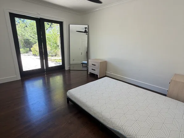 127 Elmwood Ave, Modesto, CA 95354