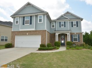1103 Sparkling Cove Dr, Buford, GA 30518