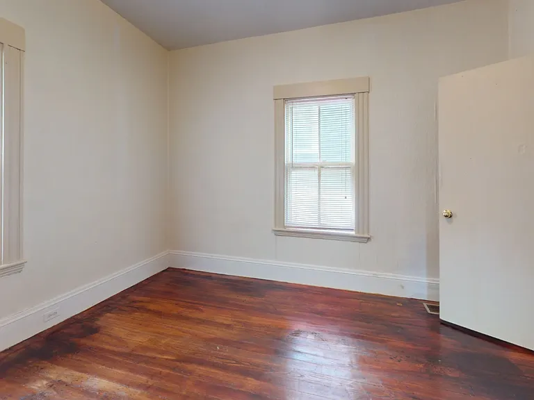 124 Jefferson Ave #1 — Photo 7