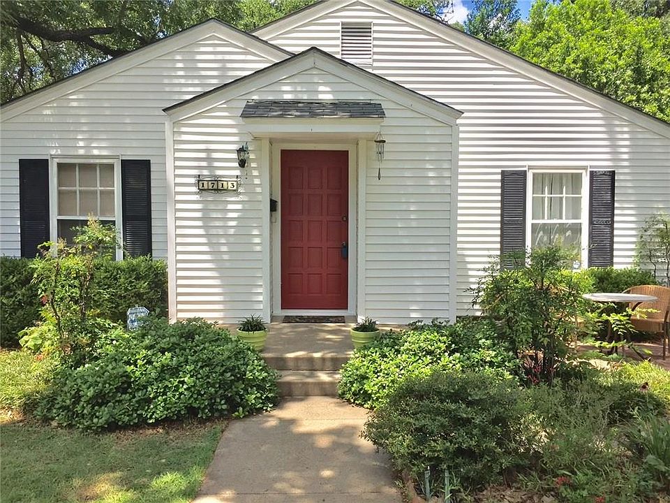 1st image of 1713 Robinwood Dr