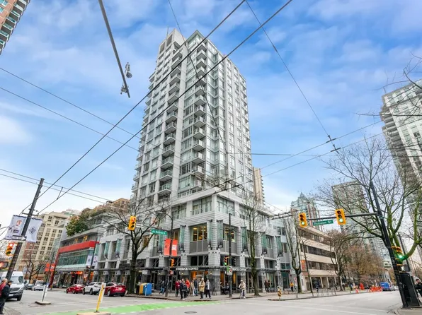 480 Robson St #1201, Vancouver, BC V6B 1S1