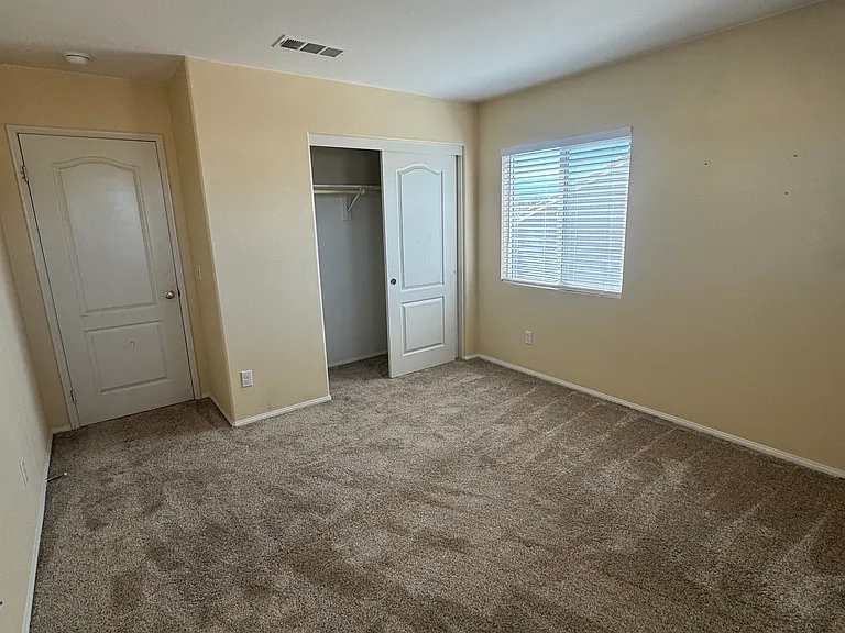 11957 Saxton Way — Photo 5