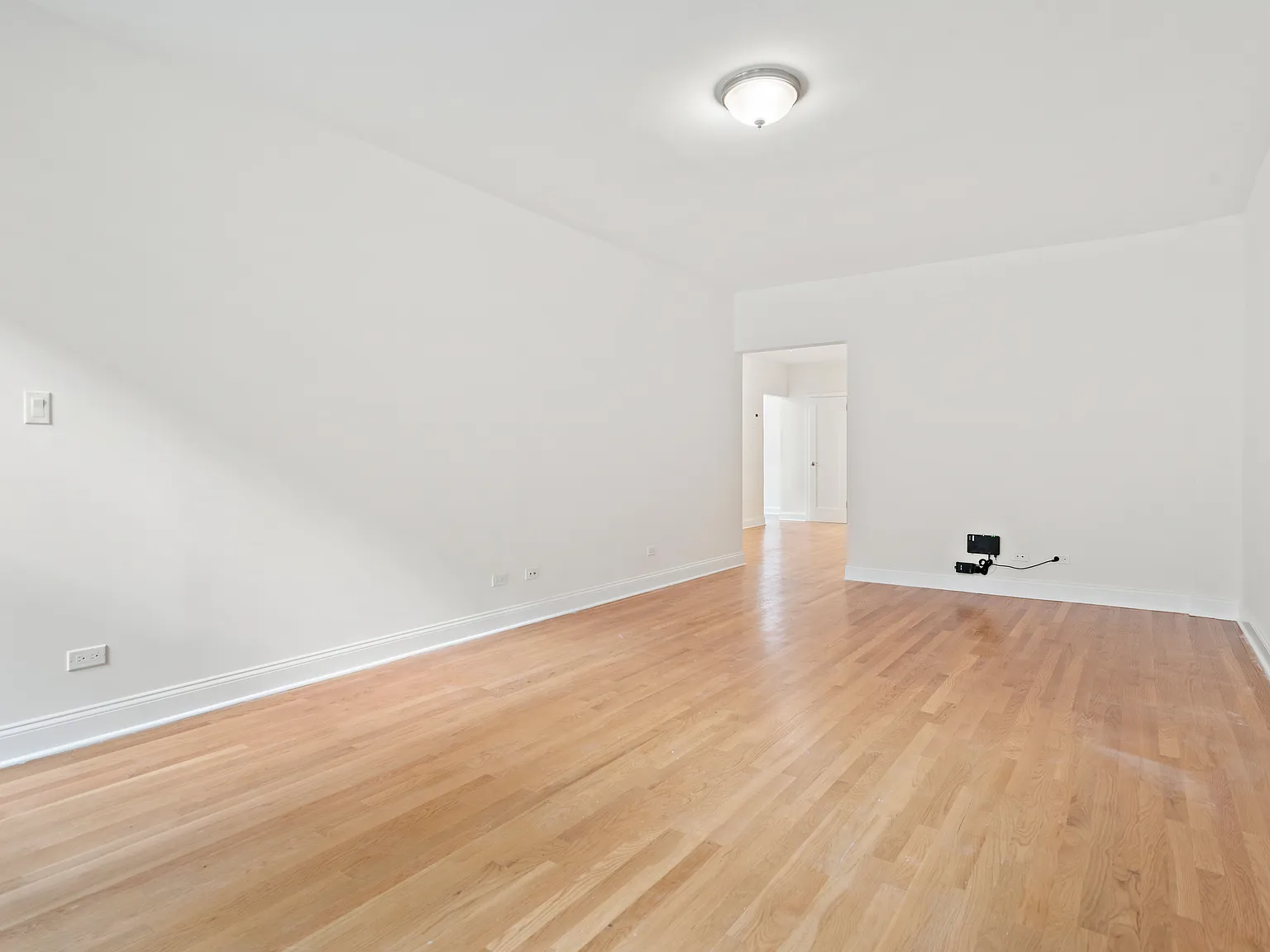 120 East 89th Street — Photo 2