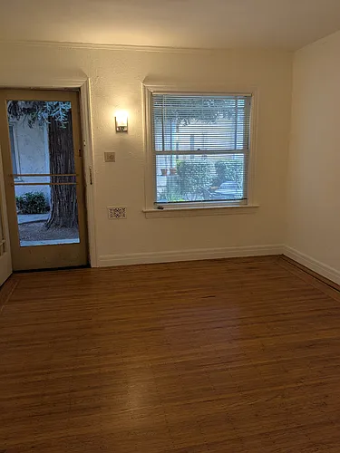 1809 G St #B Photo 1