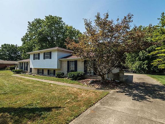 2nd image of 7144 Hollywood Dr