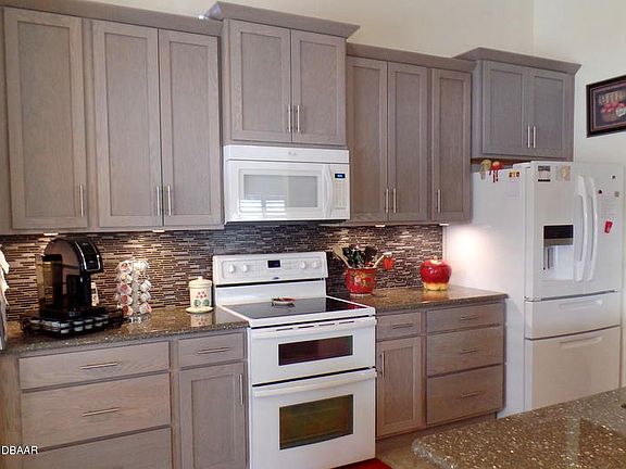 2nd image of 1638 Armin Ct