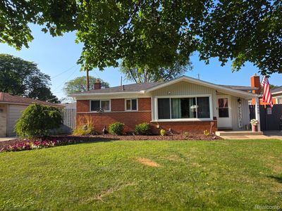24920 Chernick St, Taylor, MI, 48180