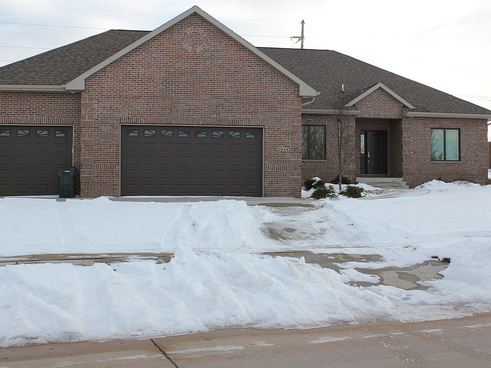 1st image of 3914 Pheasant Dr