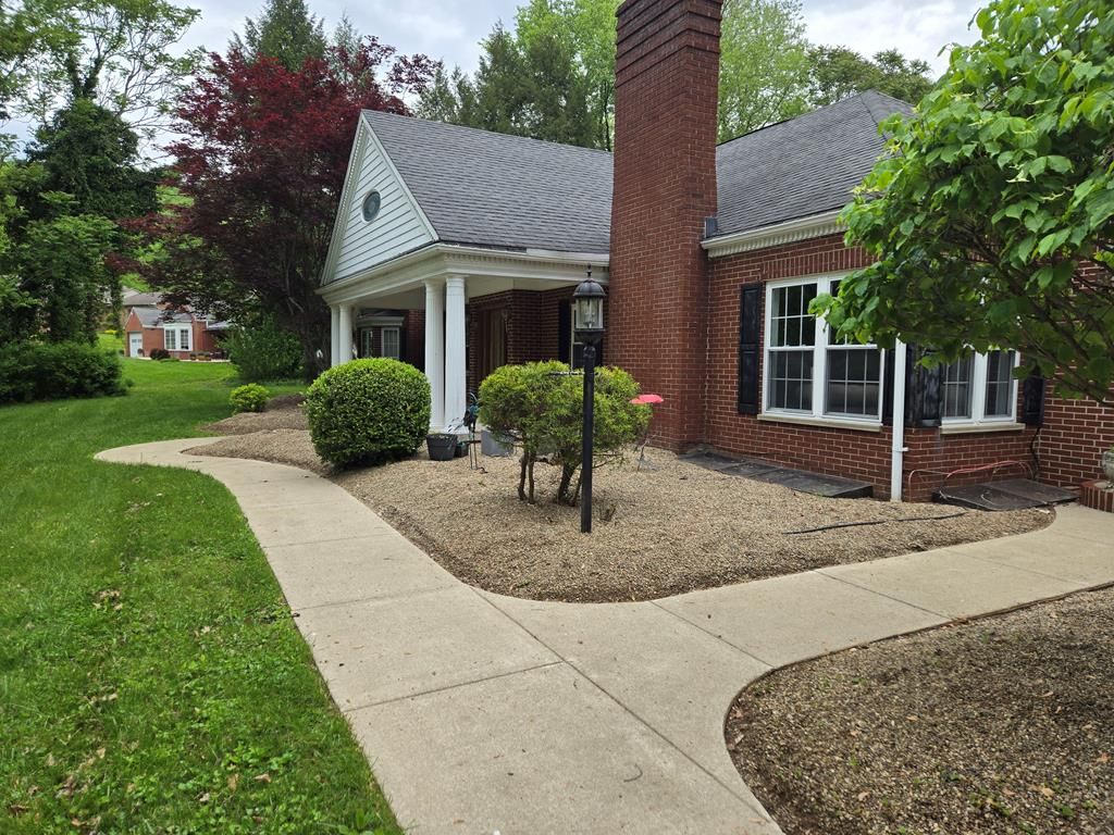 Real estate listing image