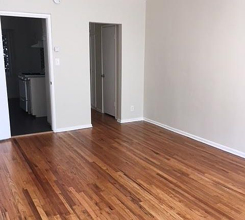 2nd image of 4518 Los Feliz Blvd APT 5