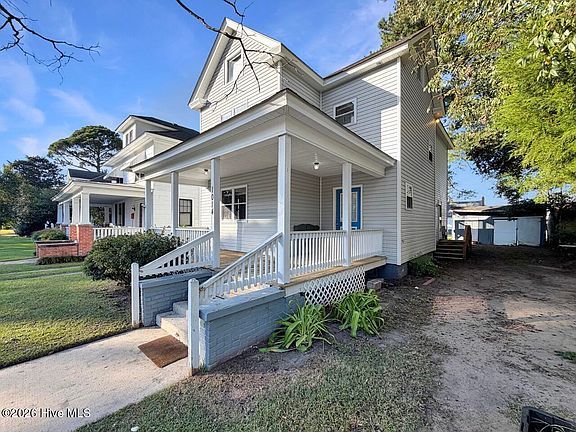 3rd image of 1014 W Colonial Avenue