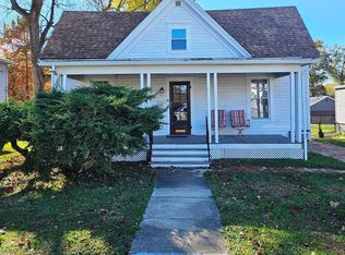 517 E 2nd South St, Carlinville, IL
