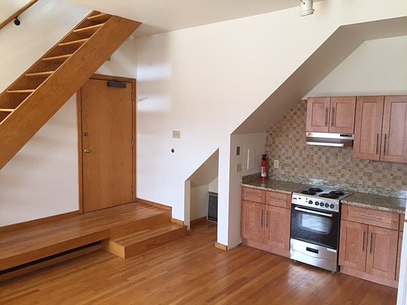 entryway to the apartment
