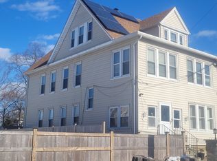 82 Lines Pl, Stratford, CT 06615