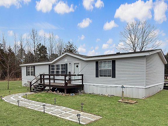 2nd image of 144 Valley Oaks Dr